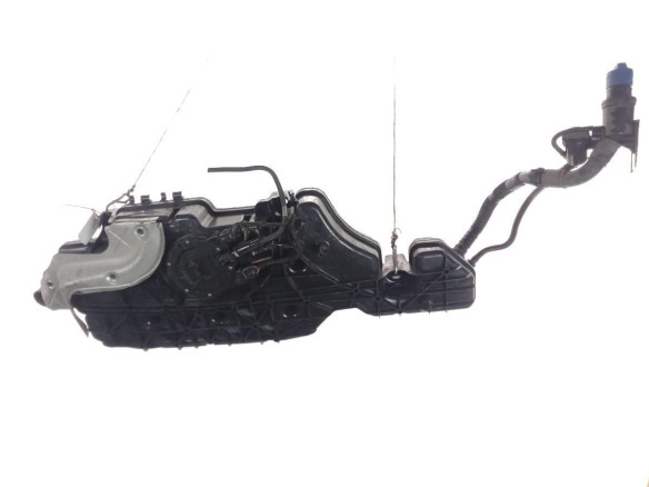 DEPOSITO ADBLUE MERCEDES BENZ CLASE A (W177) |Desguaces La Cabaña