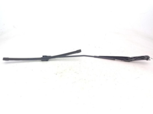 8P1955410A BRAZO LIMPIAPARABRISAS DEL DER AUDI A3 (8P1) |Desguaces La Cabaña