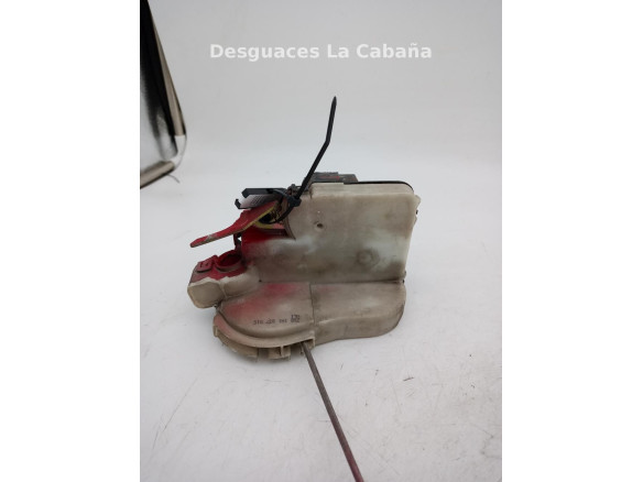 CERRADURA PUERTA LAT DEL IZQ VW GOLF III (1H1) |Desguaces La Cabaña