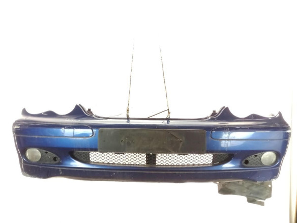 PARAGOLPES DEL MERCEDES BENZ CLASE C (W203) |Desguaces La Cabaña