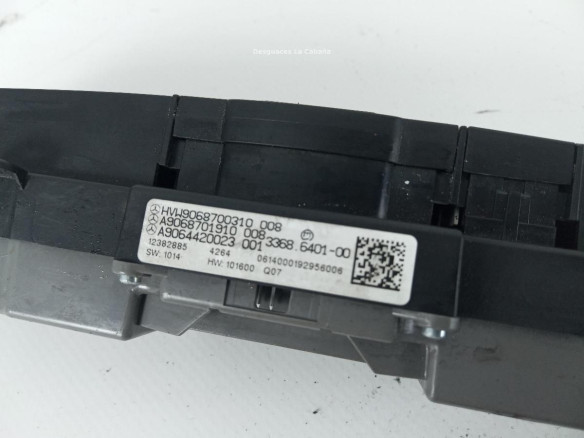 A9068701910 INTERRUPTOR WARNING VW CRAFTER 30-50 Furgón (2E_) |Desguaces La Cabaña