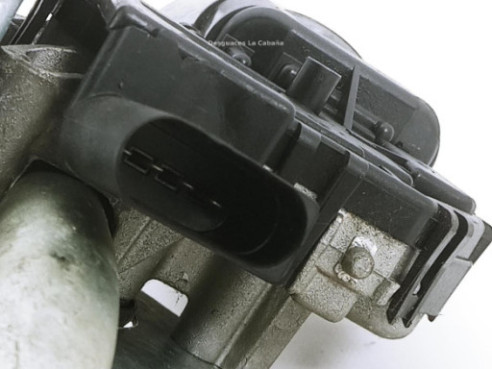8E1955119 MOTOR LIMPIAPARABRISAS DEL AUDI A4 (8E2, B6) |Desguaces La Cabaña