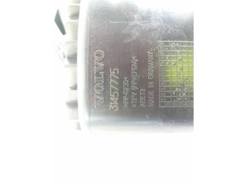 31457775 TAPA COMBUSTIBLE VOLVO XC40 (536) |Desguaces La Cabaña
