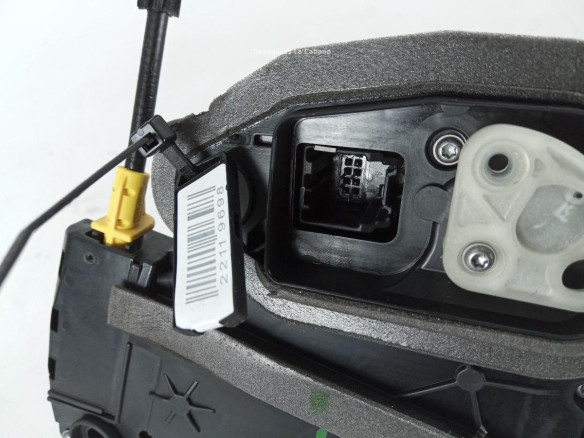 13598385 CERRADURA PUERTA LAT TRA DER OPEL ASTRA K (B16) |Desguaces La Cabaña