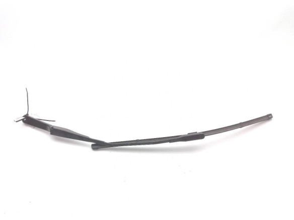 5801645537KZ BRAZO LIMPIAPARABRISAS DEL IZQ IVECO DAILY VI Caja/Chasis |Desguaces La Cabaña