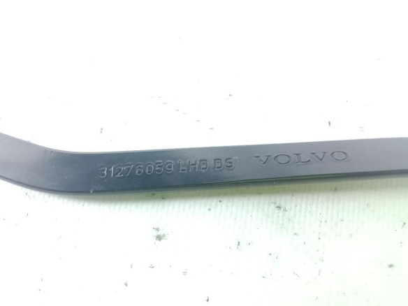 31276059LHBDS BRAZO LIMPIAPARABRISAS DEL IZQ VOLVO V40 Cross Country (526) |Desguaces La Cabaña