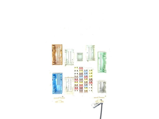 CAJA FUSIBLES INTERIOR (BSI)|Desguaces La Cabaña