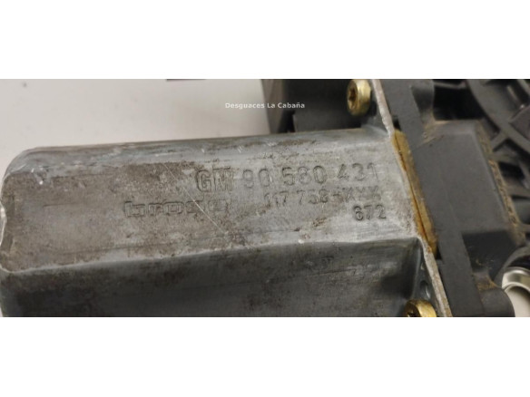 90451143 ELEVALUNAS PUERTA LAT DEL DER OPEL ASTRA F Fastback (T92) |Desguaces La Cabaña