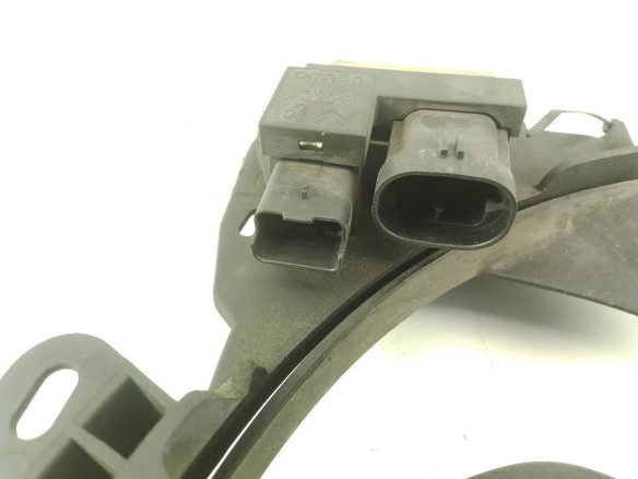 9682903980 ELECTROVENTILADOR PEUGEOT 208 |Desguaces La Cabaña