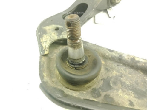 BRAZO SUSPENSION DELANTERO DERECHO SUPERIOR|Desguaces La Cabaña 2