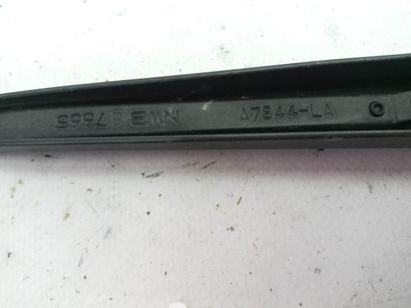 A7644LA BRAZO LIMPIAPARABRISAS DEL DER SUBARU LEGACY IV (BL) |Desguaces La Cabaña