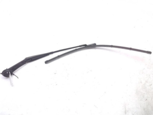 BM5117525AC BRAZO LIMPIAPARABRISAS DEL IZQ FORD FOCUS III |Desguaces La Cabaña