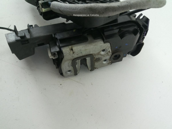 CERRADURA PUERTA LAT TRA DER FORD FIESTA VII |Desguaces La Cabaña