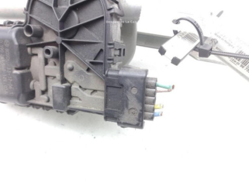 9673222580 MOTOR LIMPIAPARABRISAS DEL PEUGEOT 208 |Desguaces La Cabaña