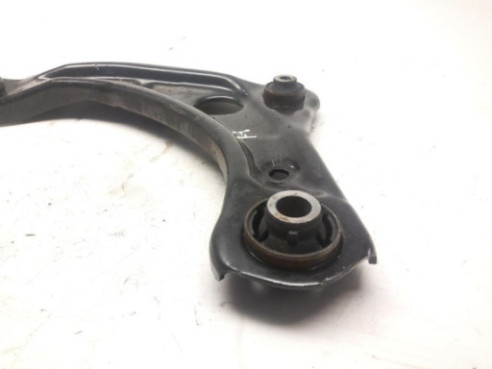 BRAZO SUSPENSION DEL IZQ INF NISSAN MICRA V (K14) |Desguaces La Cabaña