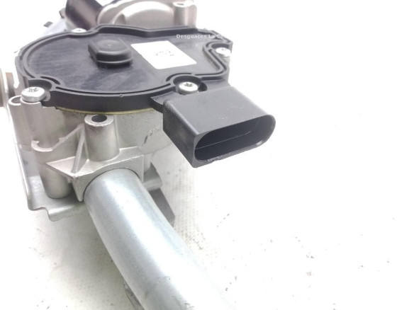 W000060842 MOTOR LIMPIAPARABRISAS DEL JAGUAR XE (X760)|Desguaces La Cabaña