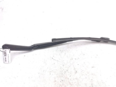 GX7317527AC BRAZO LIMPIAPARABRISAS DEL IZQ JAGUAR XE (X760)|Desguaces La Cabaña