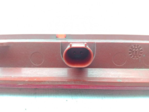 8A6113A613DA TERCERA LUZ DE FRENO FORD FIESTA VI|Desguaces La Cabaña