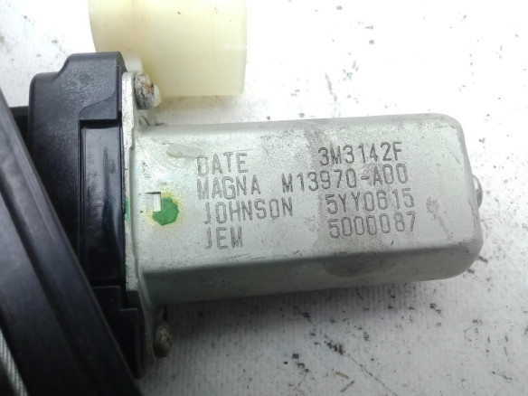 51357281884  ELEVALUNAS PUERTA LAT TRA DER BMW 1 (F20)|Desguaces La Cabaña