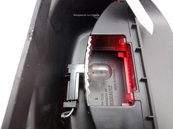 265987418R TERCERA LUZ DE FRENO DACIA SANDERO II|Desguaces La Cabaña