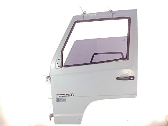 PUERTA LAT DEL IZQ MERCEDES BENZ MB - 140|Desguaces La Cabaña