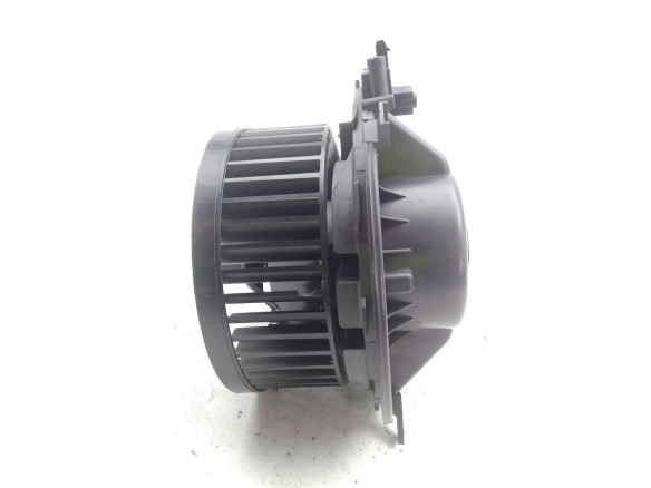 5Q0907521E MOTOR CALEFACCION SEAT ATECA (KH7)|Desguaces La Cabaña
