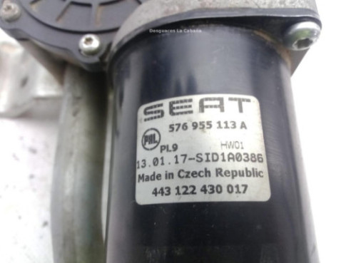 576955113A MOTOR LIMPIAPARABRISAS DEL SEAT ATECA (KH7)|Desguaces La Cabaña