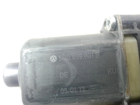 575837461A  ELEVALUNAS PUERTA LAT DEL IZQ SEAT ATECA (KH7)|Desguaces La Cabaña