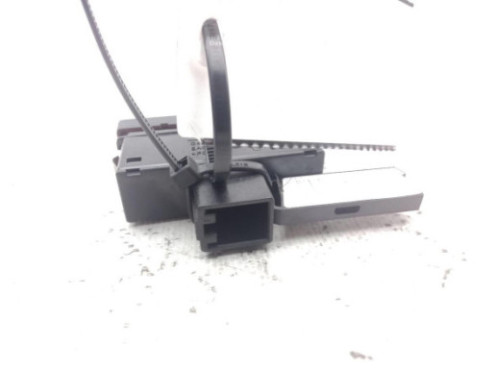 INTERRUPTOR WARNING VW PASSAT Variant (365)|Desguaces La Cabaña