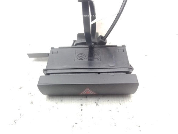 INTERRUPTOR WARNING VW PASSAT Variant (365)|Desguaces La Cabaña