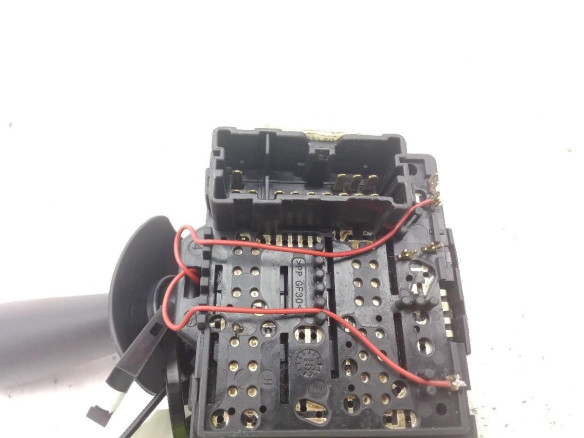 681727472R MANDO LIMPIAPARABRISAS DACIA SANDERO II|Desguaces La Cabaña