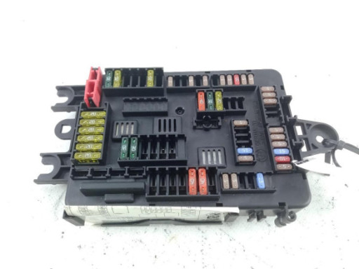 CAJA FUSIBLES INTERIOR (BSI)|Desguaces La Cabaña