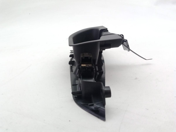 5G0959855Q  MANDO ELEVALUNAS PUERTA LAT TRA DER SEAT LEON ST (5F8)|Desguaces La Cabaña