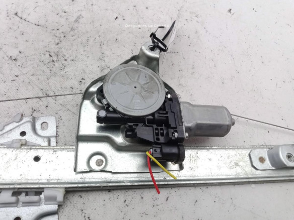 8340165J01000  ELEVALUNAS PUERTA LAT DEL DER SUZUKI GRAND VITARA II (JT, TE, TD)|Desguaces La Cabaña