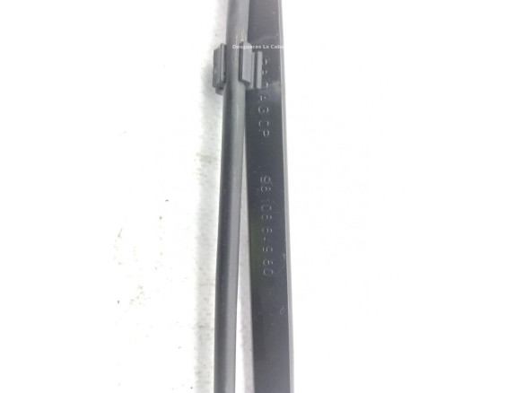 9810664980 BRAZO LIMPIAPARABRISAS DEL DER PEUGEOT 5008 II|Desguaces La Cabaña