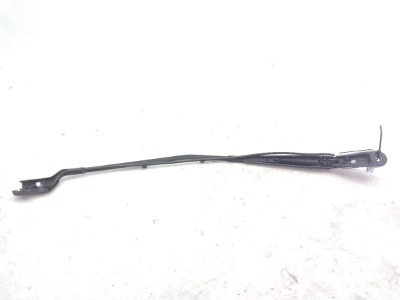 9810664980 BRAZO LIMPIAPARABRISAS DEL DER PEUGEOT 5008 II|Desguaces La Cabaña