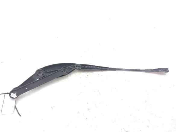 A2058240119 BRAZO LIMPIAPARABRISAS DEL DER MERCEDES BENZ CLASE E (W213)|Desguaces La Cabaña