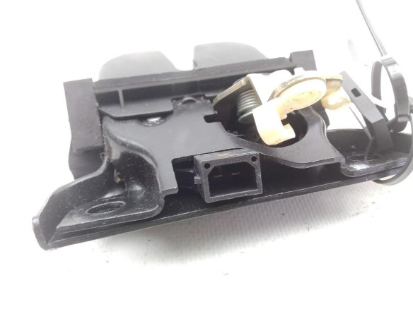 8L0827520C CERRADURA PORTON / TAPA MALETA AUDI A3 (8L1)|Desguaces La Cabaña