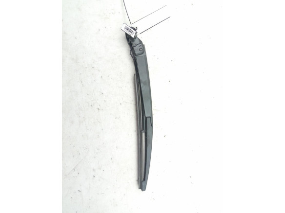 BRAZO LIMPIAPARABRISAS TRA PORTÓN SSANGYONG TIVOLI|Desguaces La Cabaña