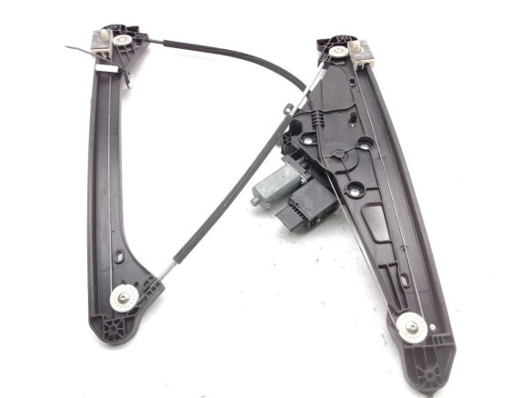9840196880  ELEVALUNAS PUERTA LAT DEL DER PEUGEOT 5008 II|Desguaces La Cabaña