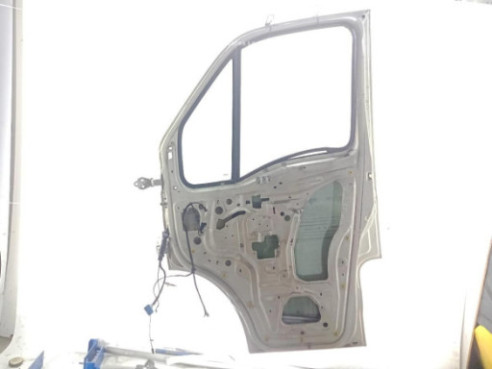 PUERTA LAT DEL DER IVECO DAILY IV Furgón/ranchera familiar|Desguaces La Cabaña