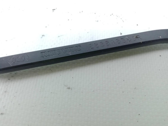 288818586R BRAZO LIMPIAPARABRISAS DEL IZQ DACIA SANDERO II|Desguaces La Cabaña