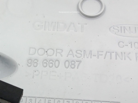 96660086  TAPA COMBUSTIBLE OPEL ANTARA (L07)|Desguaces La Cabaña