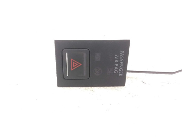 INTERRUPTOR WARNING VW GOLF VII (5G1, BQ1, BE1, BE2)|Desguaces La Cabaña