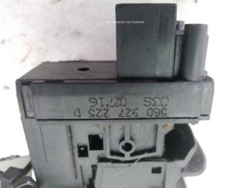 5G0927225D INTERRUPTOR FRENO MANO ELECTRICO VW GOLF VII (5G1, BQ1, BE1, BE2)|Desguaces La Cabaña