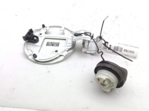 7735076010  TAPA COMBUSTIBLE LEXUS CT (ZWA10_)|Desguaces La Cabaña