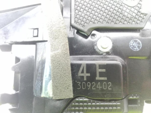 4E3092402 CERRADURA PUERTA LAT TRA IZQ LEXUS CT (ZWA10_)|Desguaces La Cabaña