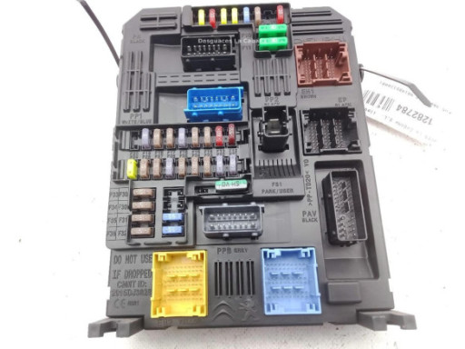 CAJA FUSIBLES INTERIOR (BSI)|Desguaces La Cabaña