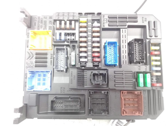 9819851280 CAJA FUSIBLES INTERIOR (BSI) CITROEN JUMPY Caja/Chasis|Desguaces La Cabaña