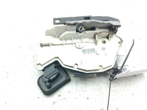 5K4839015Q CERRADURA PUERTA LAT TRA IZQ VW GOLF VII (5G1, BQ1, BE1, BE2)|Desguaces La Cabaña